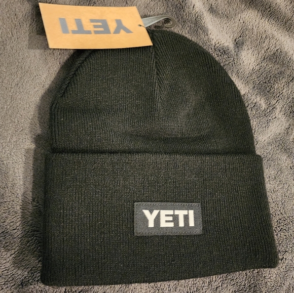 YETI Logo Beanie (unisex) - Picture 1 of 5